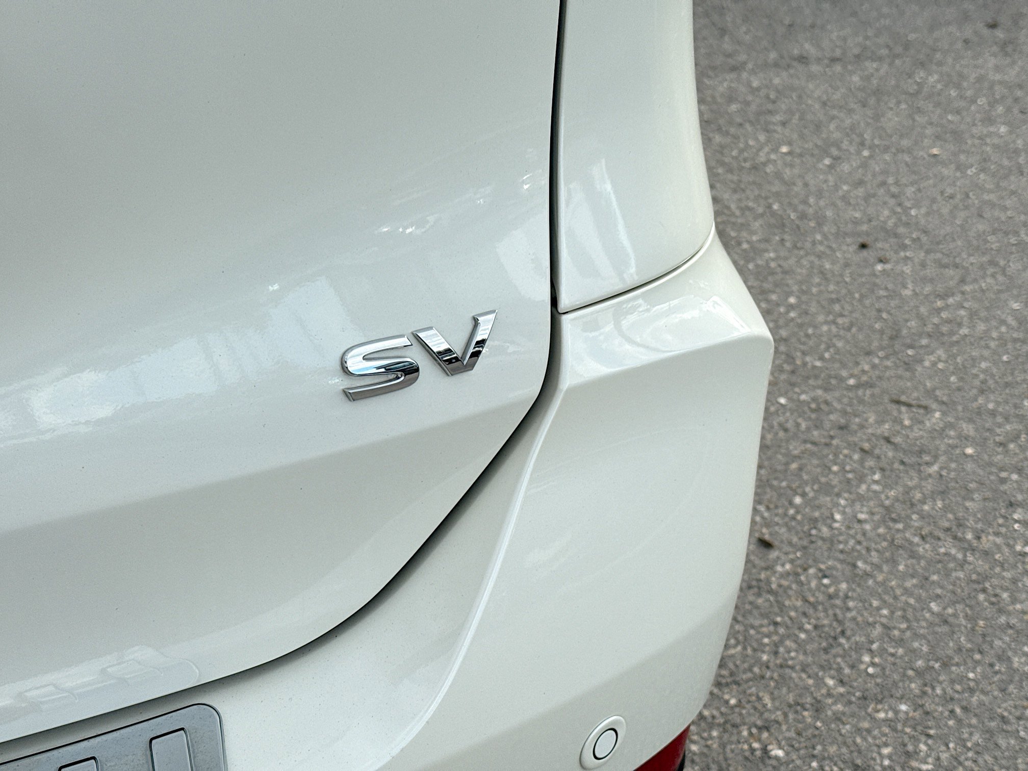 Used 2020 Nissan Rogue SV image 12