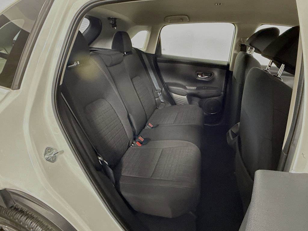 Certified 2023 Honda HR-V LX image 11