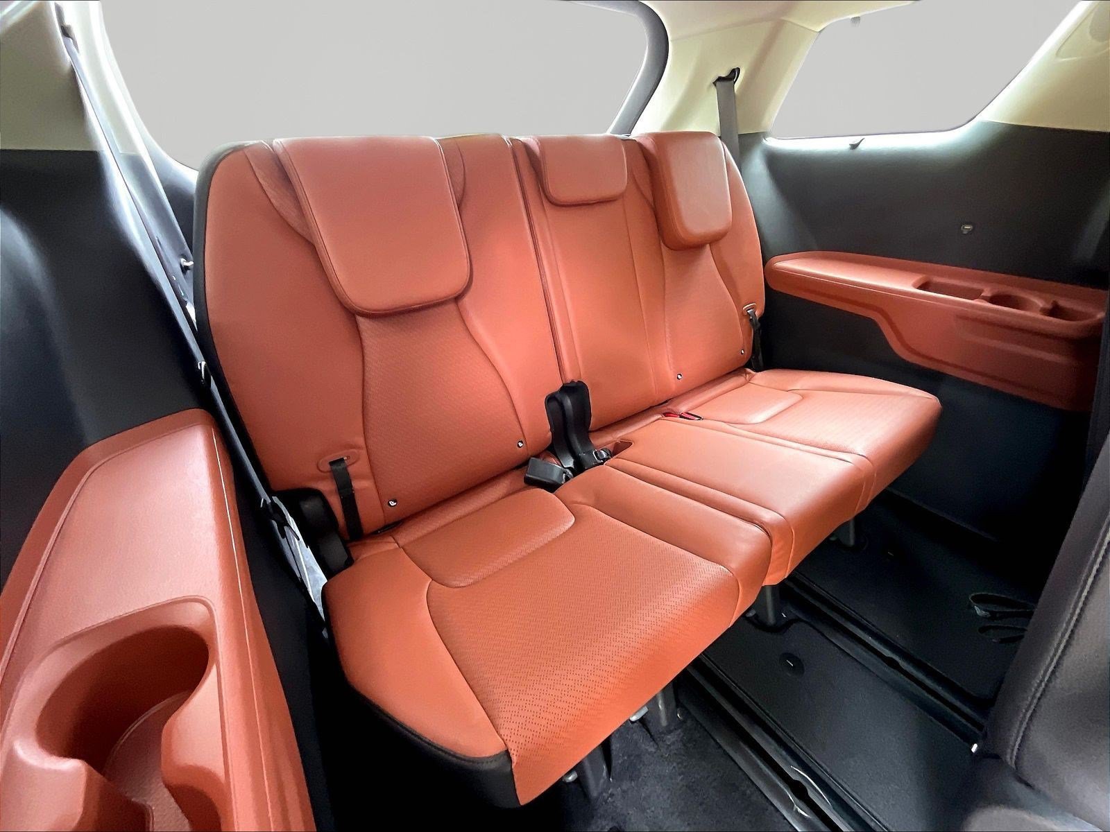 Used 2024 Kia Carnival SX Prestige FWD image 25