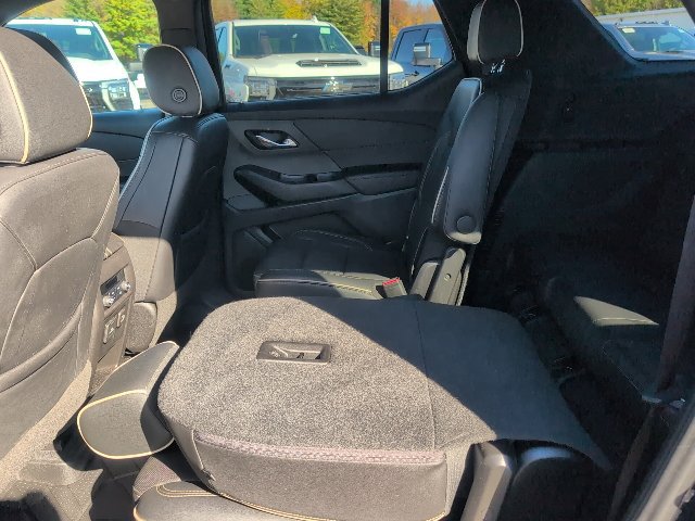 Used 2022 Chevrolet Traverse Premier w/ LPO, Floor Liner Package FWD image 36