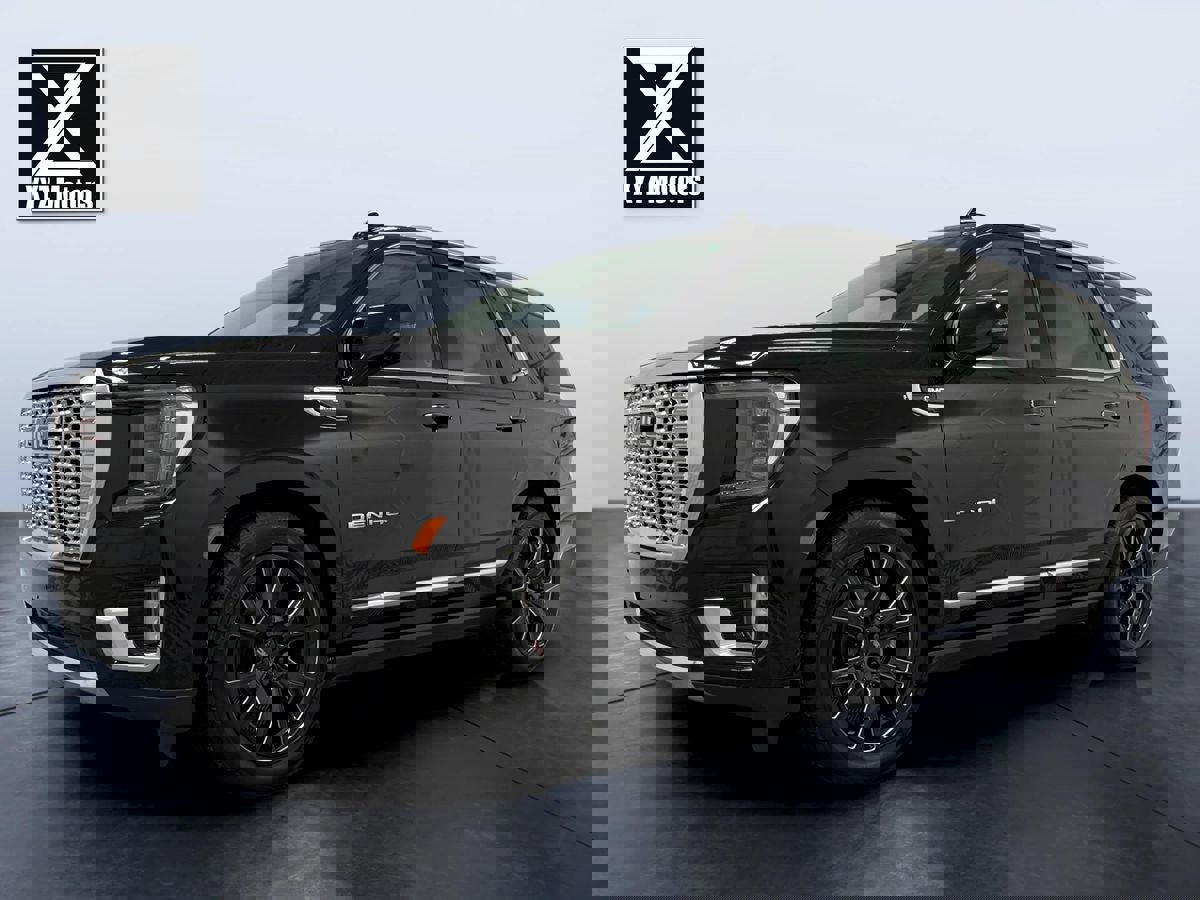 Used 2021 GMC Yukon Denali image 3