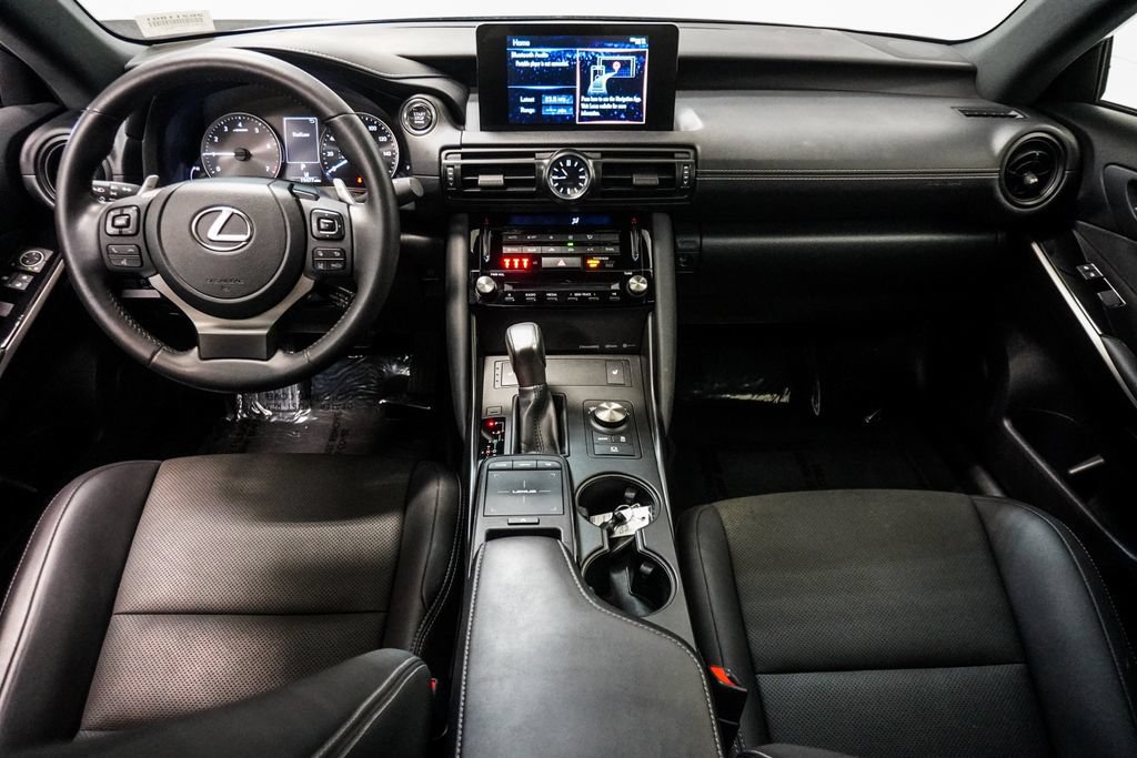 Used 2024 Lexus IS 350 F Sport RWD image 13