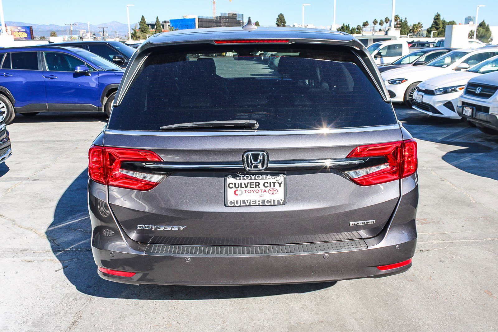 Used 2023 Honda Odyssey Touring image 8