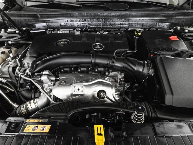 Certified 2022 Mercedes-Benz GLB 250 4MATIC image 25