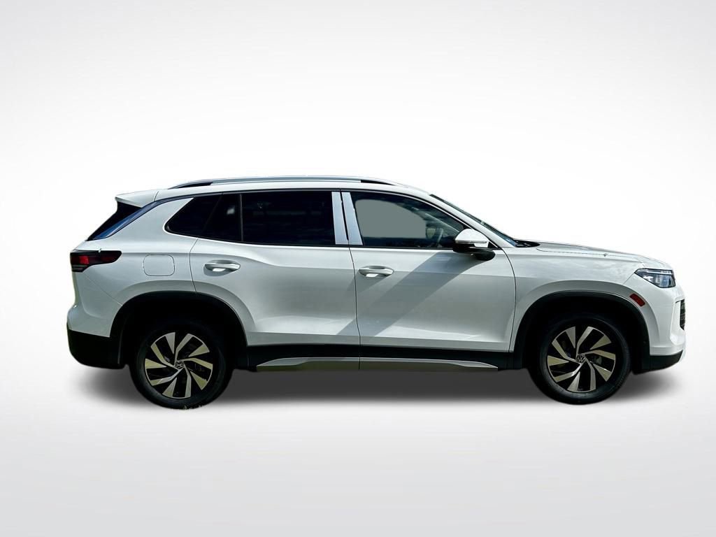 New 2026 Volkswagen Tiguan S image 7