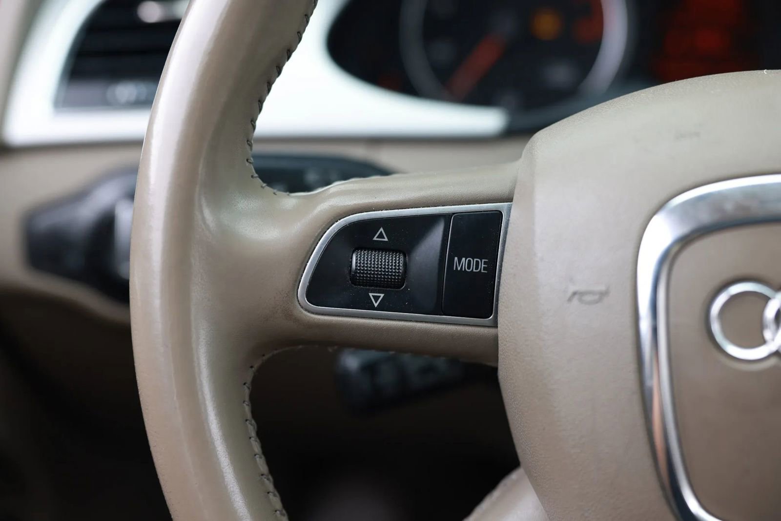 Used 2011 Audi A4 2.0T Premium image 26