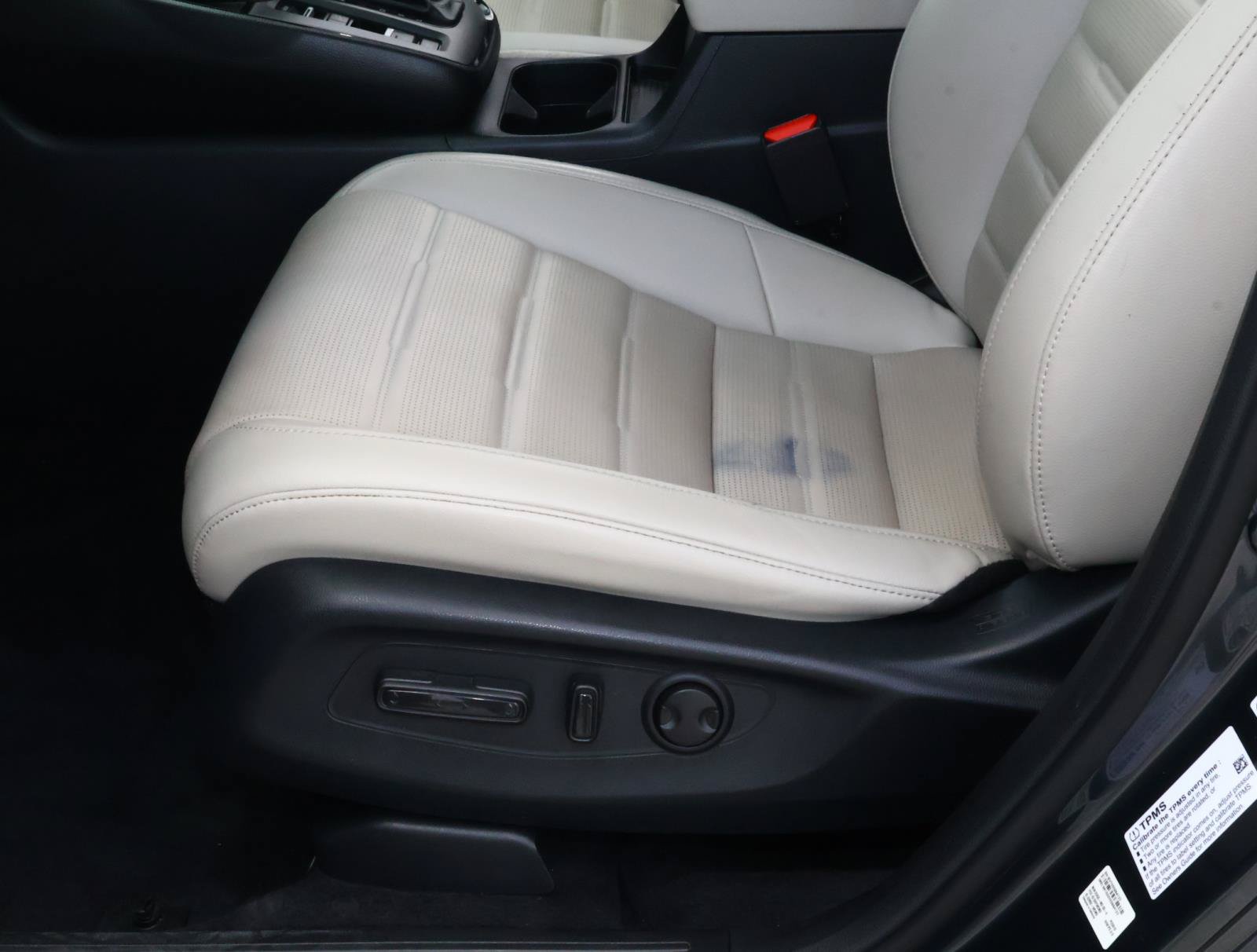 Used 2024 Honda CR-V EX-L image 14