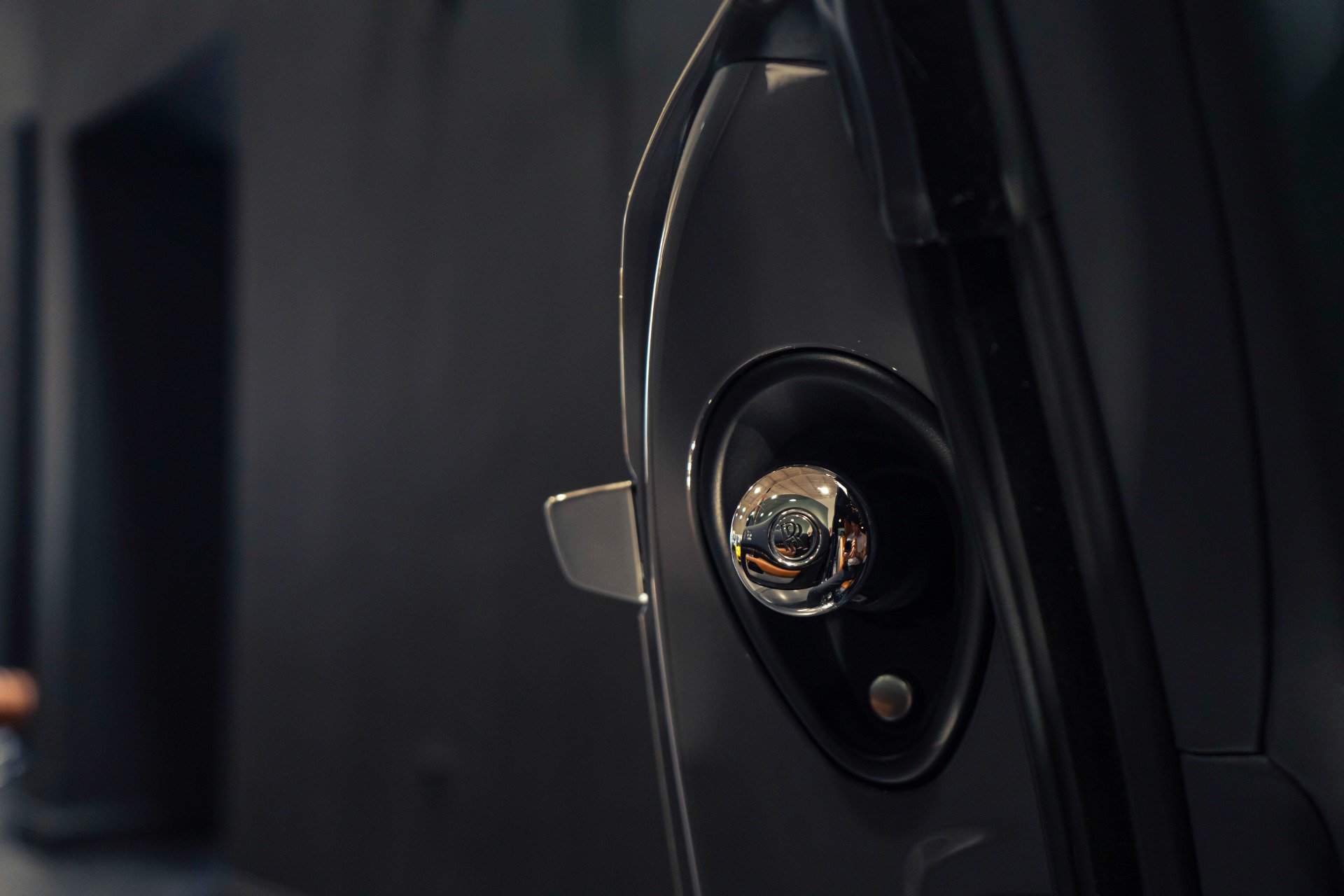 Used 2018 Rolls-Royce Wraith RWD image 47