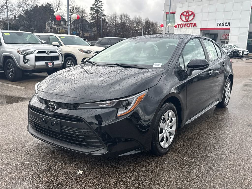 New 2026 Toyota Corolla LE image 3