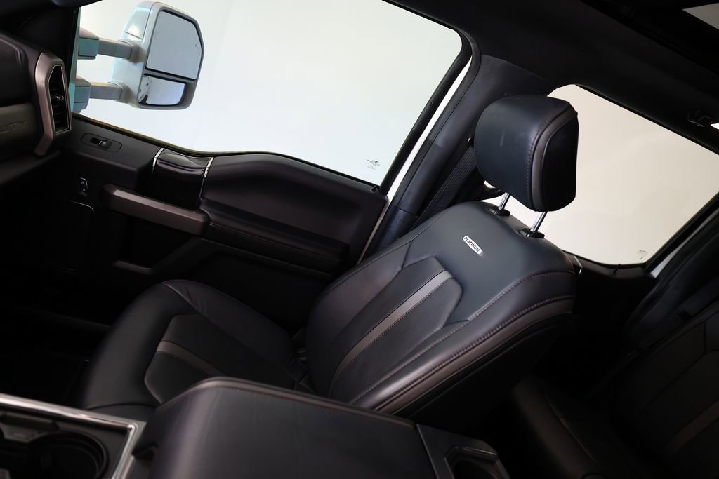 Used 2022 Ford F350 Platinum image 34