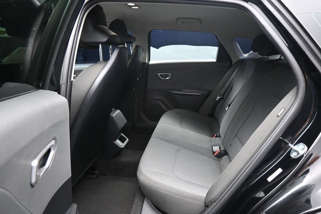 Used 2025 Kia K4 FWD image 22