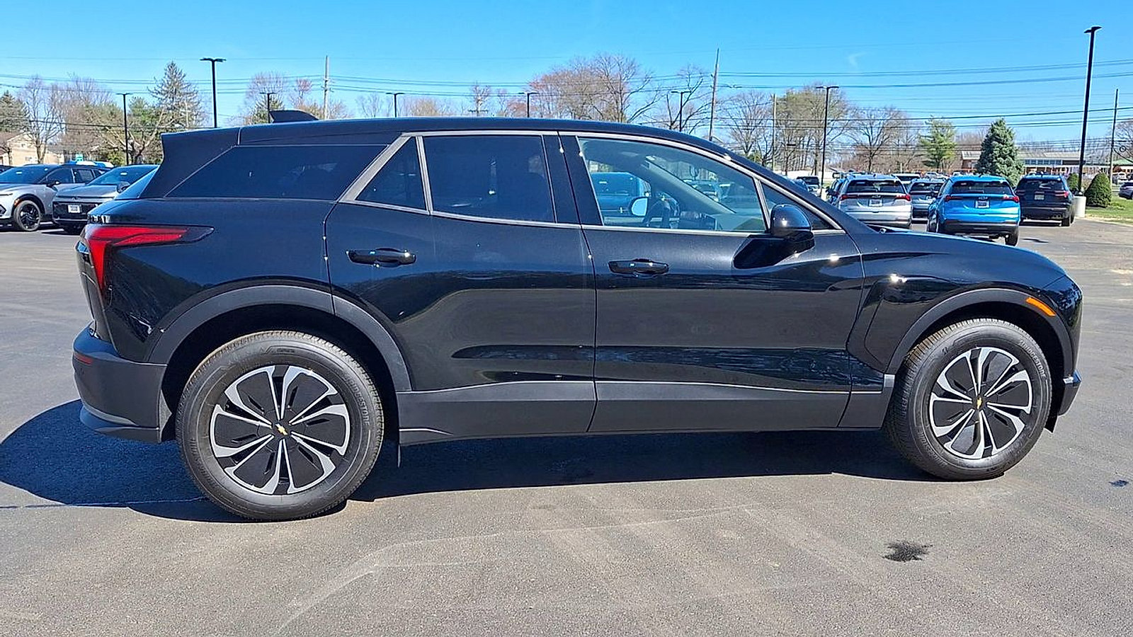 New 2026 Chevrolet Blazer EV LT image 3