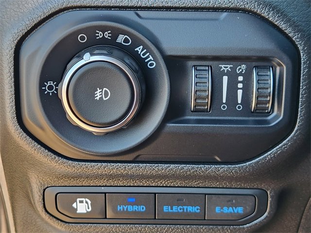 Used 2022 Jeep Wrangler Unlimited Rubicon 4xe w/ Cold Weather Group image 21