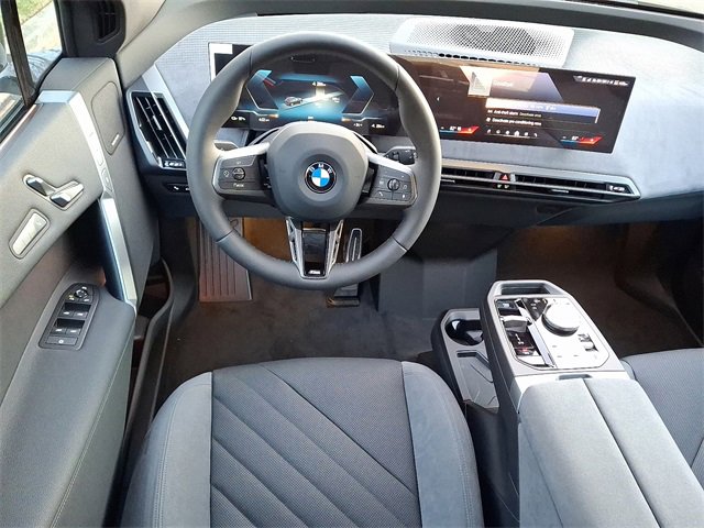 New 2026 BMW iX xDrive60 w/ M Sport Package image 10