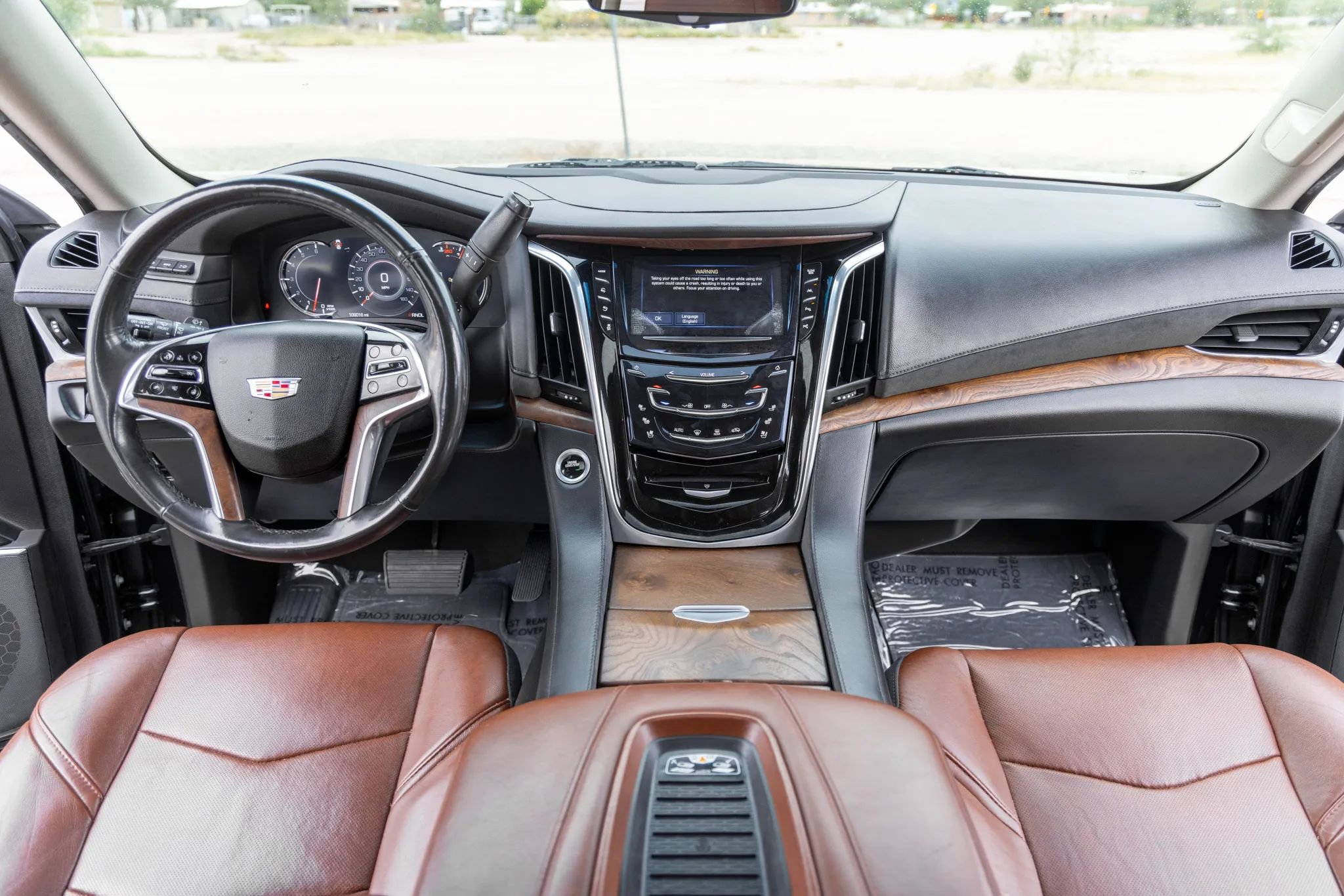 Used 2019 Cadillac Escalade Premium Luxury image 22