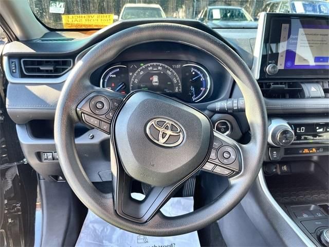 Used 2023 Toyota RAV4 AWD Hybrid image 23