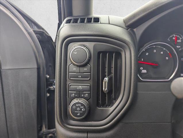 Used 2023 Chevrolet Silverado 2500 Custom w/ Custom Value Package image 11