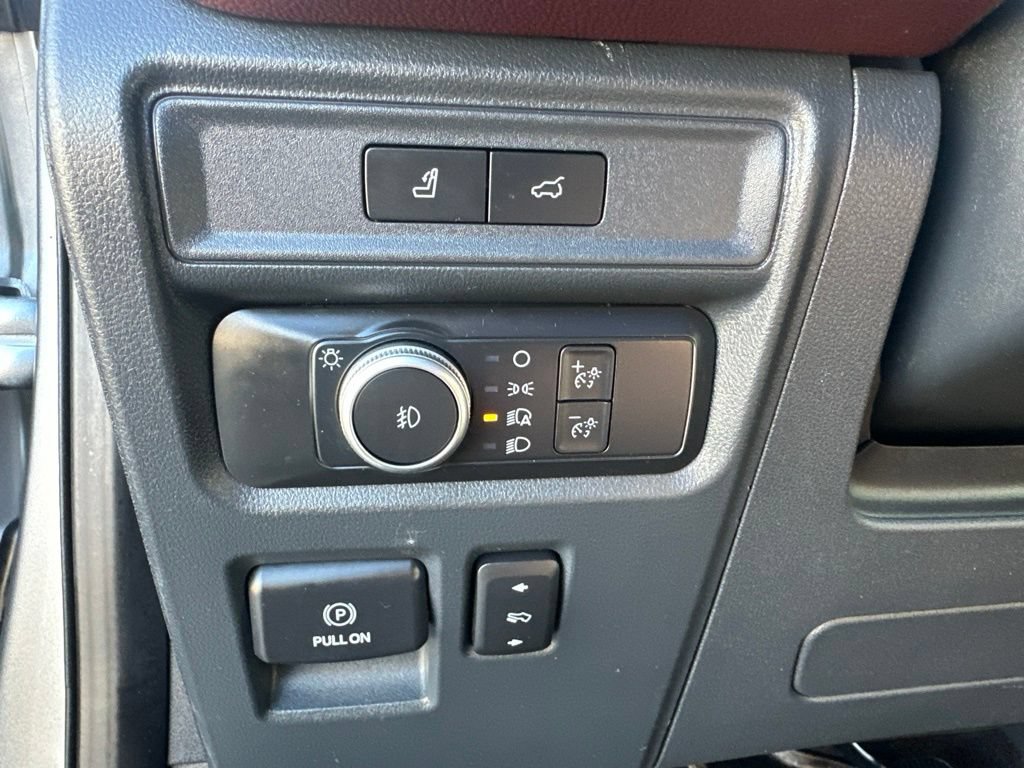 Used 2022 Ford Expedition Max Limited AWD/4WD image 14