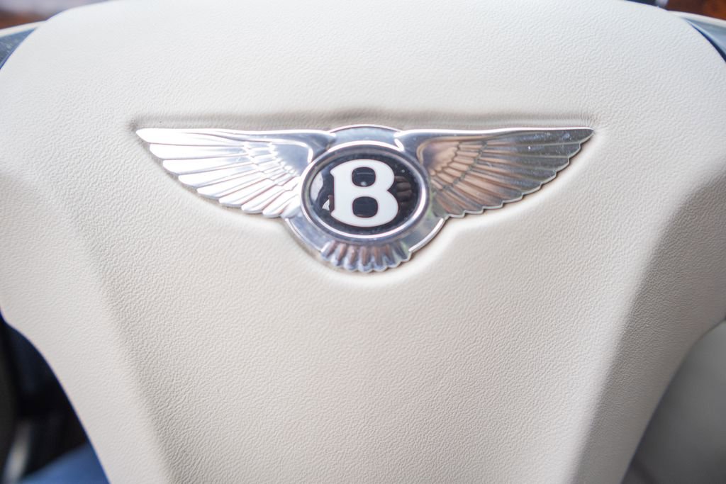Used 2012 Bentley Flying Spur Flying Spur AWD/4WD image 21