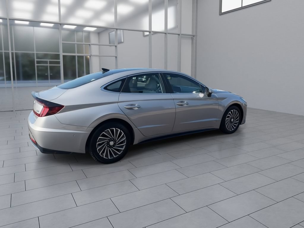 Used 2023 Hyundai Sonata Limited FWD image 8