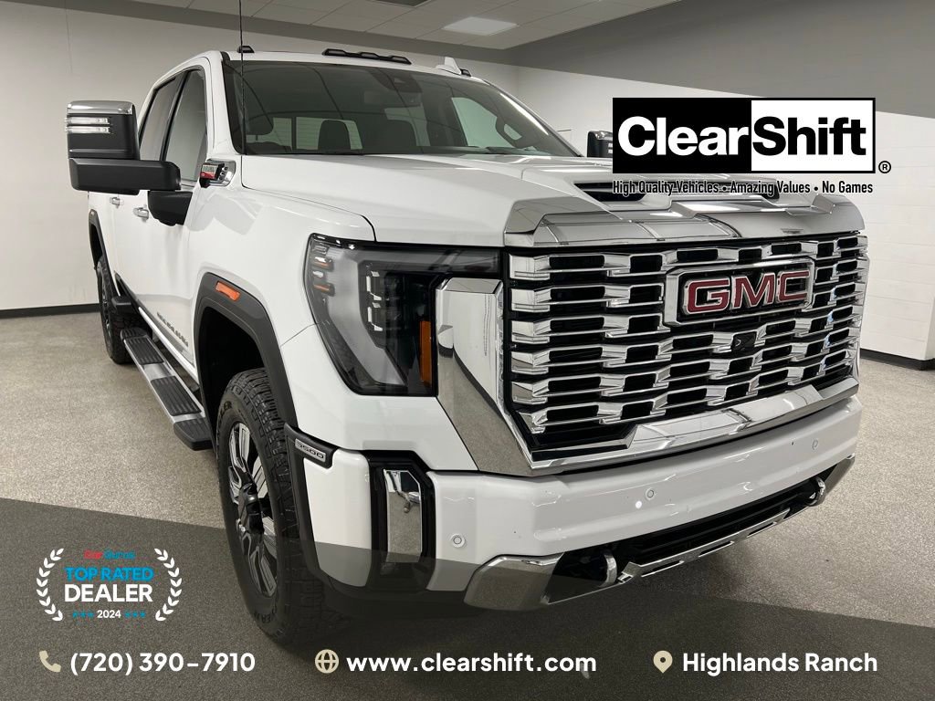 Used 2024 GMC Sierra 3500 Denali image 2