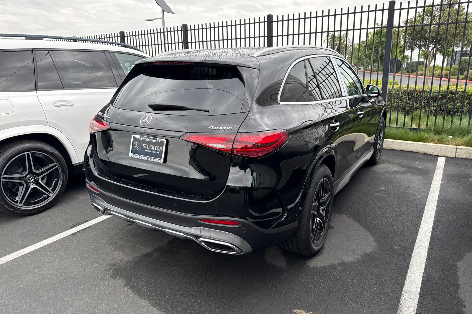 New 2026 Mercedes-Benz GLC 350e 4MATIC image 3