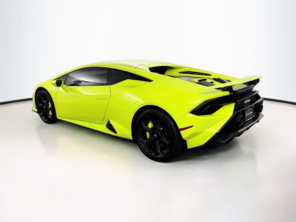 Used 2023 Lamborghini Huracan Tecnica RWD image 7