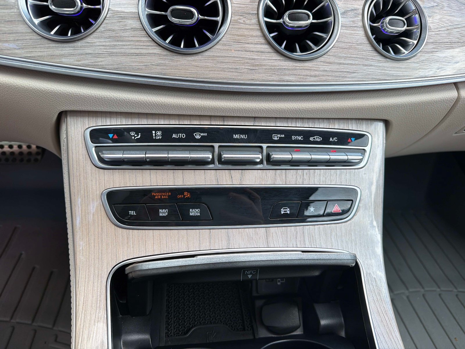 Certified 2023 Mercedes-Benz E 450 Cabriolet image 17