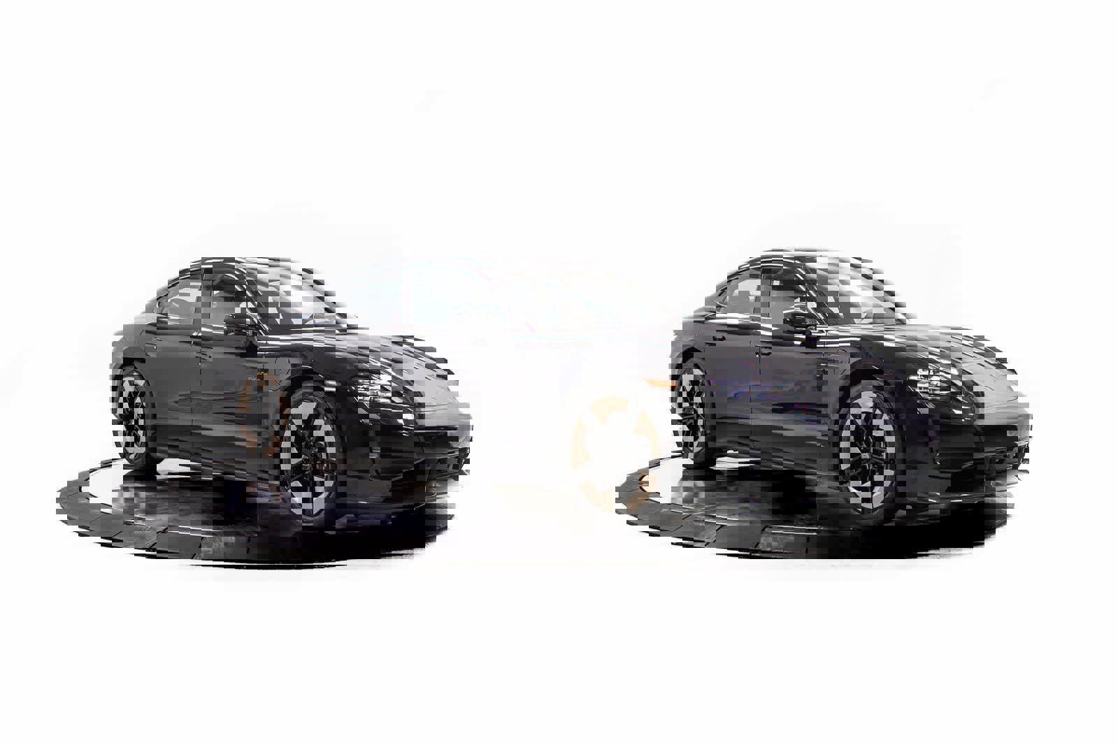 New 2026 Porsche Taycan Turbo S image 9