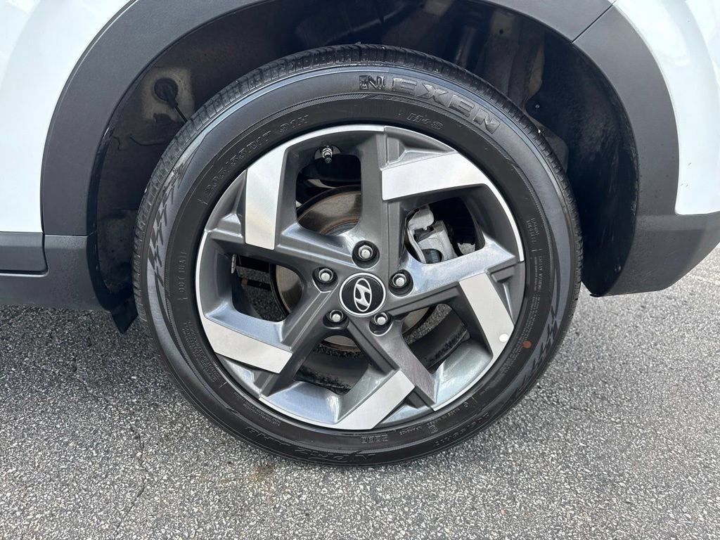 Used 2026 Hyundai Venue SEL FWD image 46