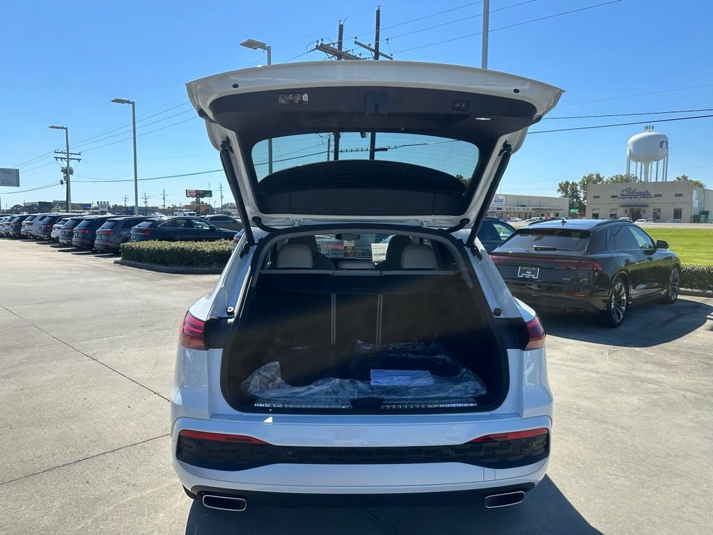 New 2025 Audi Q5 Premium Plus image 22
