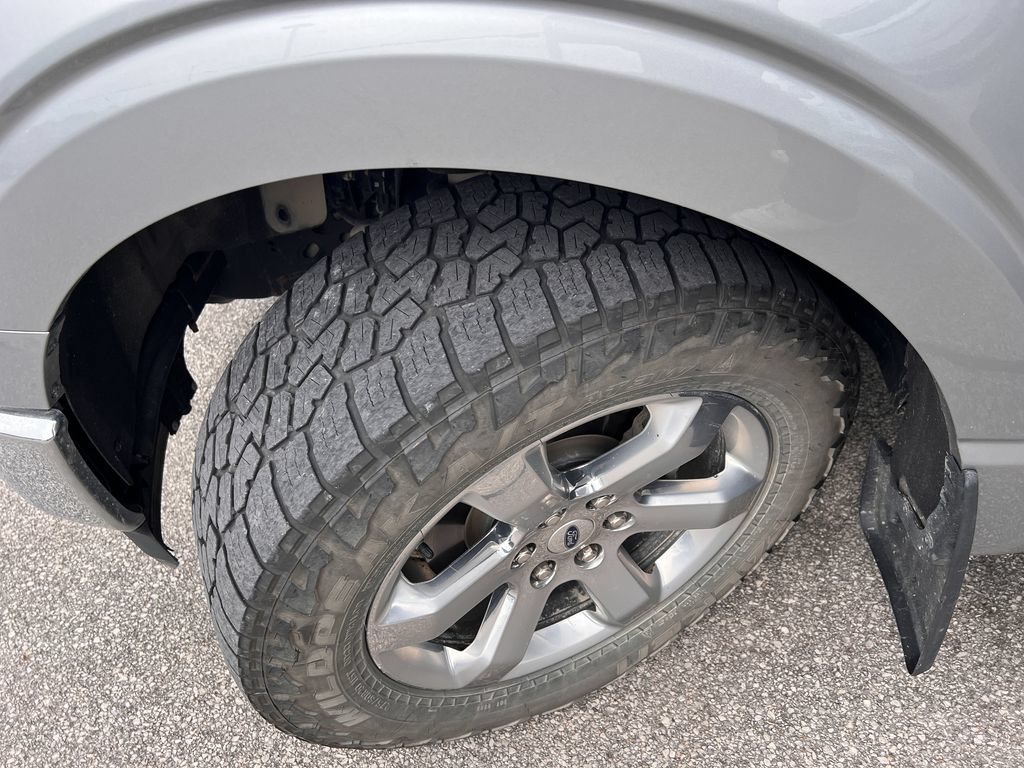 Used 2022 Ford F150 Lariat w/ Equipment Group 502A High AWD/4WD image 32