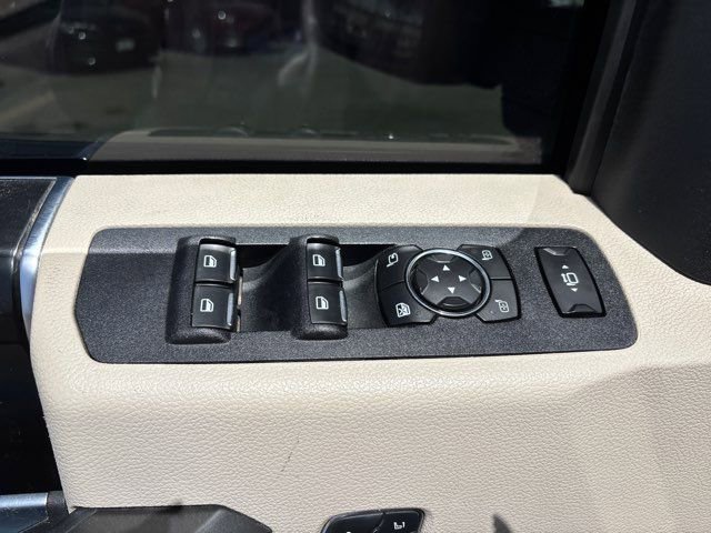 Used 2020 Ford F350 Limited AWD/4WD image 15