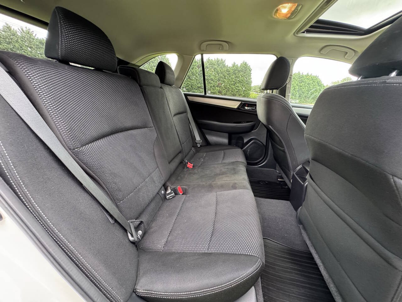 Used 2015 Subaru Outback 2.5i Premium AWD/4WD image 13