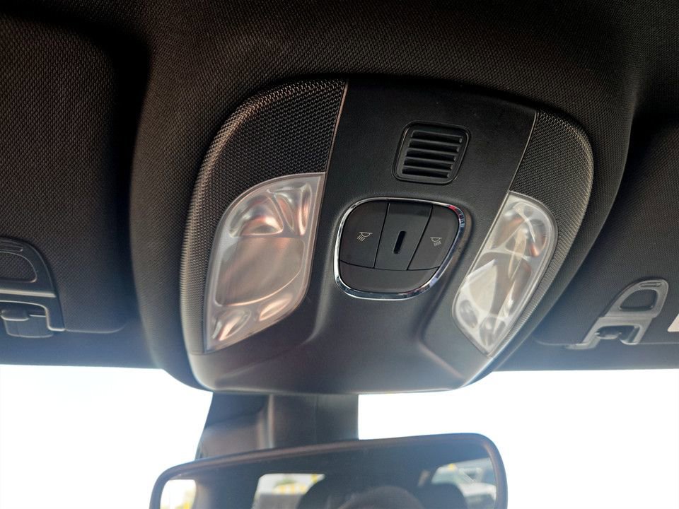 Used 2025 Jeep Compass Limited AWD/4WD image 23