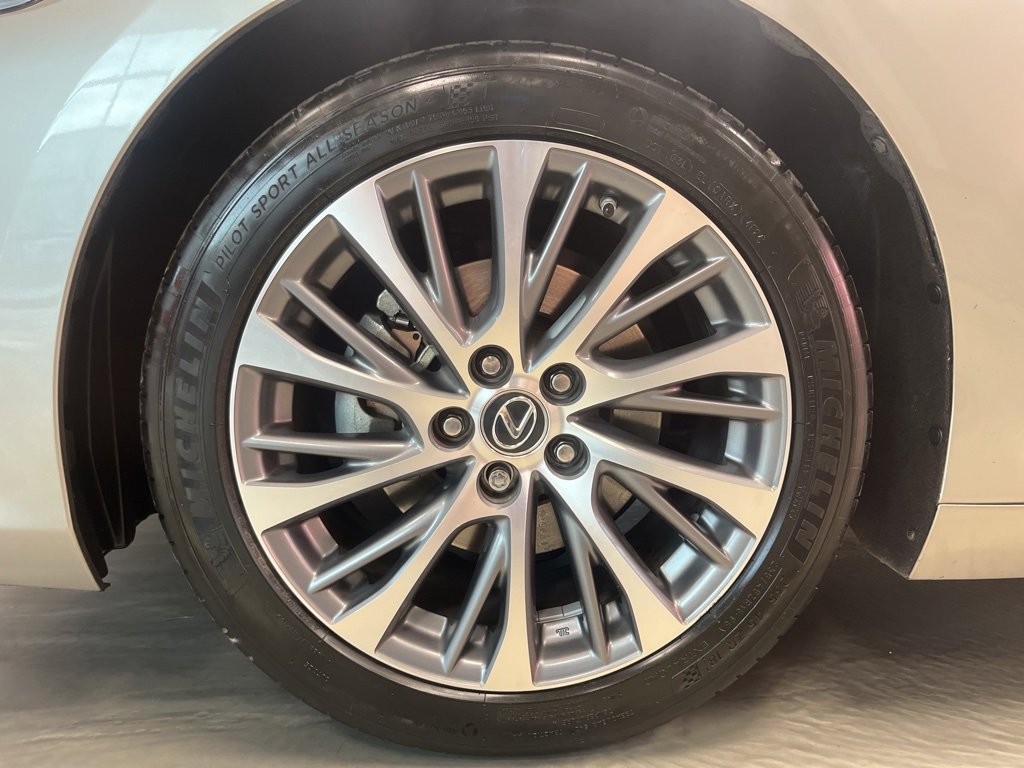 Used 2021 Lexus ES 350 w/ Premium Package image 30