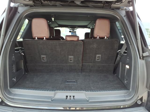 Certified 2024 Ford Expedition Limited AWD/4WD image 8