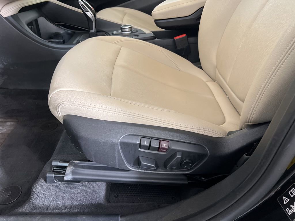 Used 2022 BMW X1 xDrive28i w/ Convenience Package AWD/4WD image 18