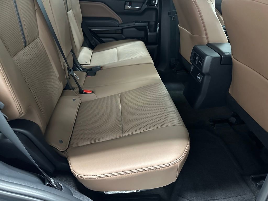 Used 2025 Toyota 4Runner Limited image 53