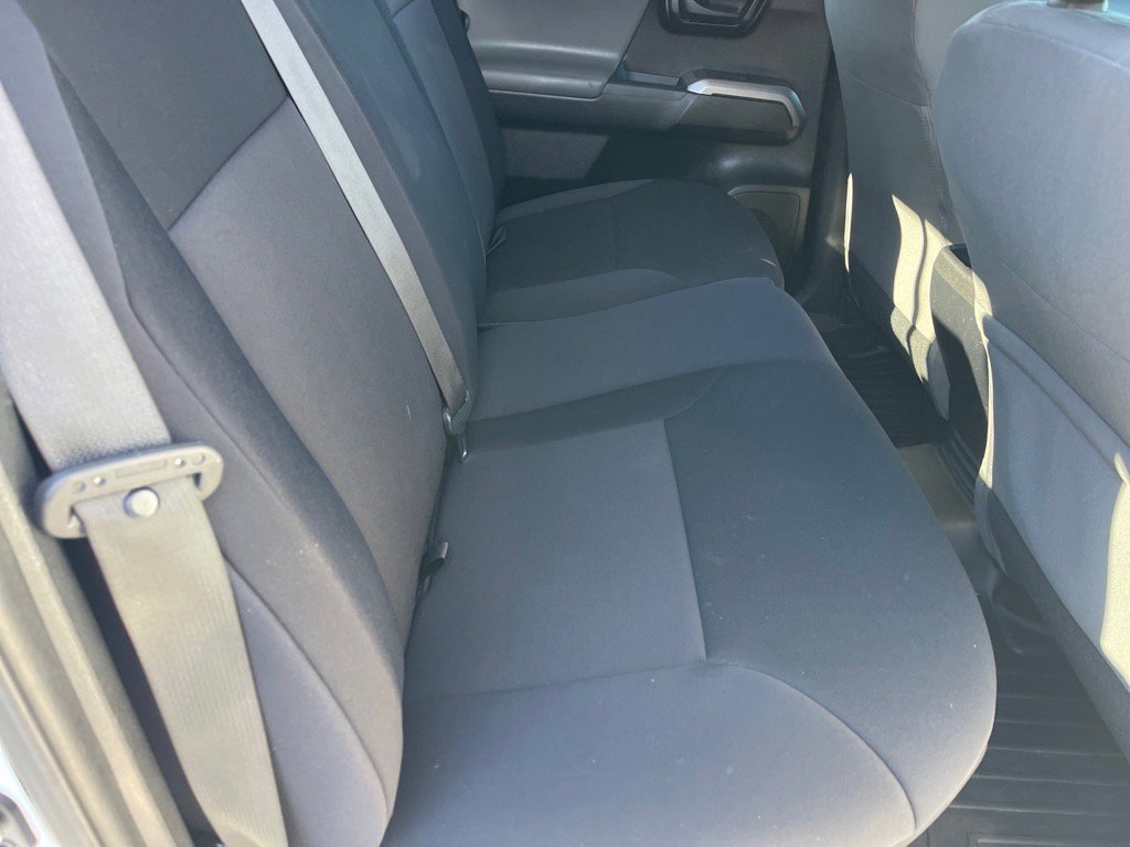 Used 2018 Toyota Tacoma SR5 image 18