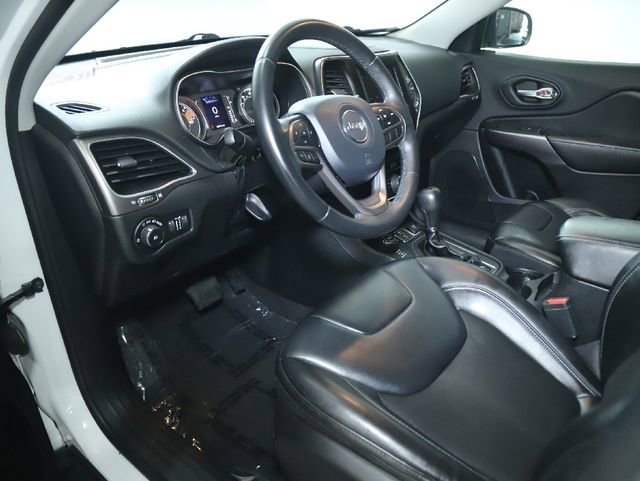 Used 2020 Jeep Cherokee Latitude Plus image 17