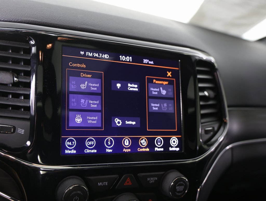 Used 2020 Jeep Grand Cherokee Limited w/ Luxury Group II image 20