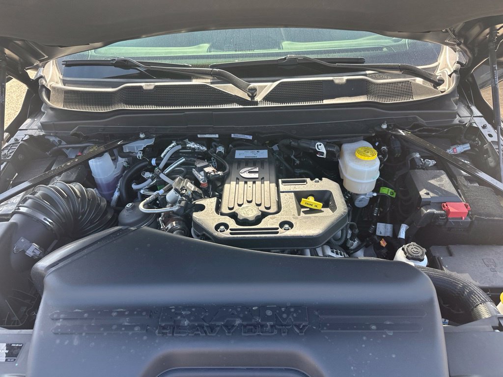 New 2026 RAM 3500 Big Horn AWD/4WD image 25