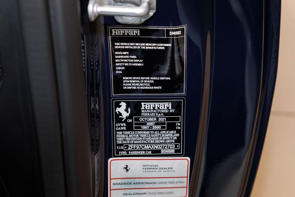 Used 2022 Ferrari 812 GTS RWD image 30