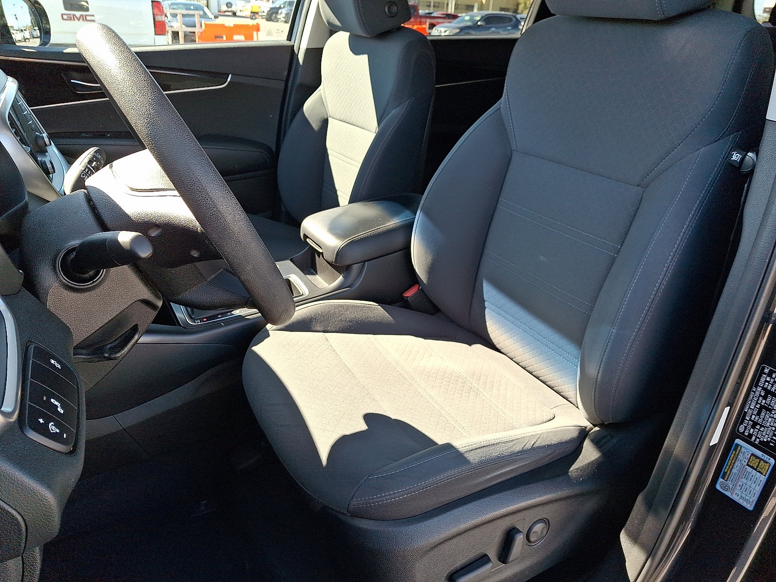 Used 2019 Kia Sorento AWD V6 image 14