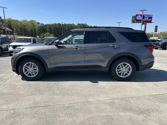 New 2026 Ford Explorer Active RWD image 4