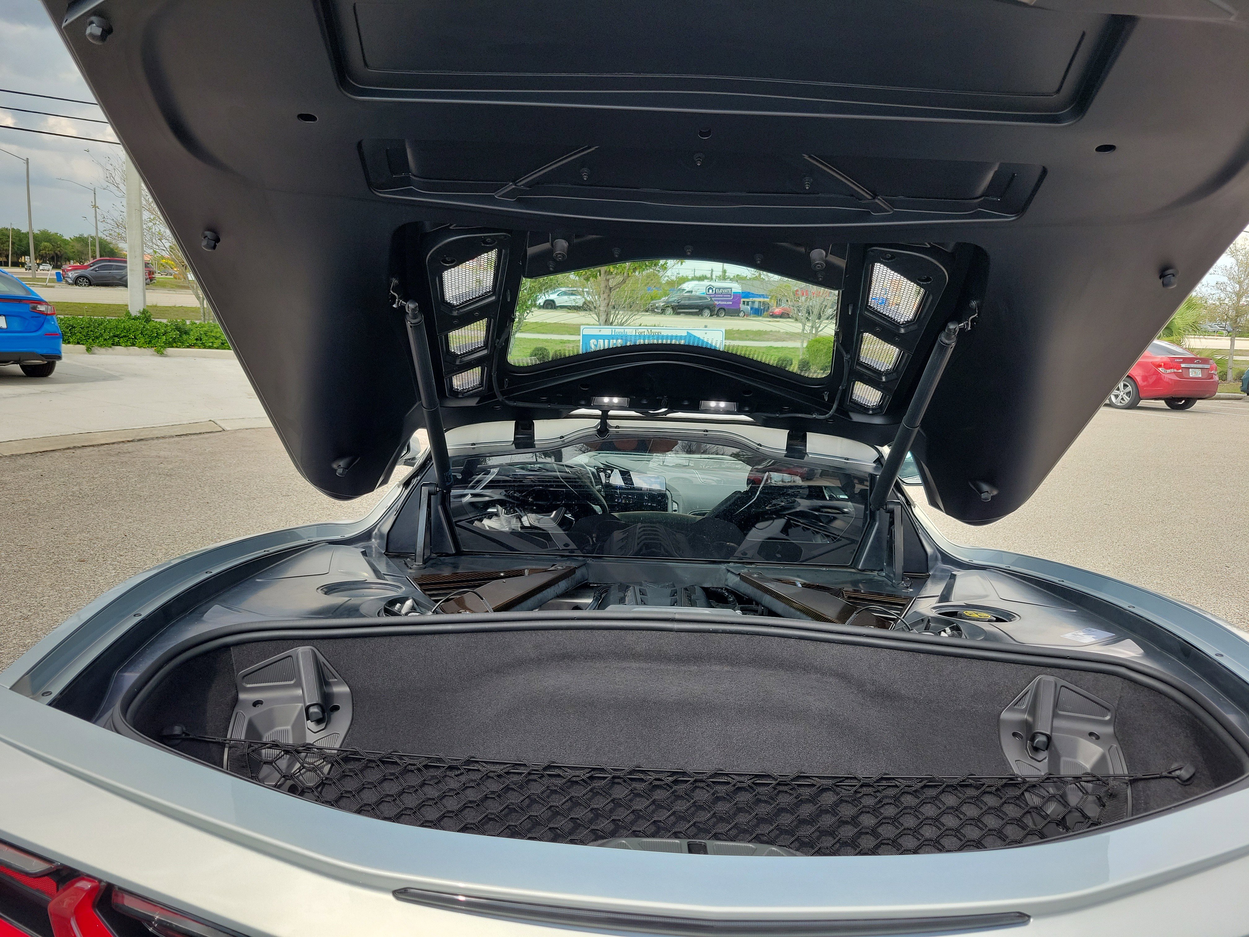 Used 2022 Chevrolet Corvette Stingray Premium Cpe w/ Engine Appearance Package image 12