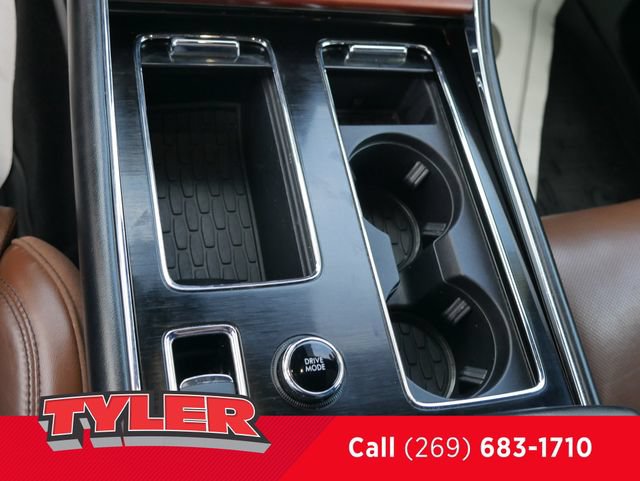 Used 2021 Lincoln Aviator Grand Touring w/ Equipment Group 302A AWD/4WD image 34