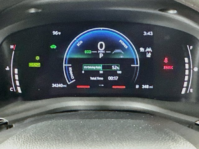 Used 2025 Toyota Camry LE FWD image 2