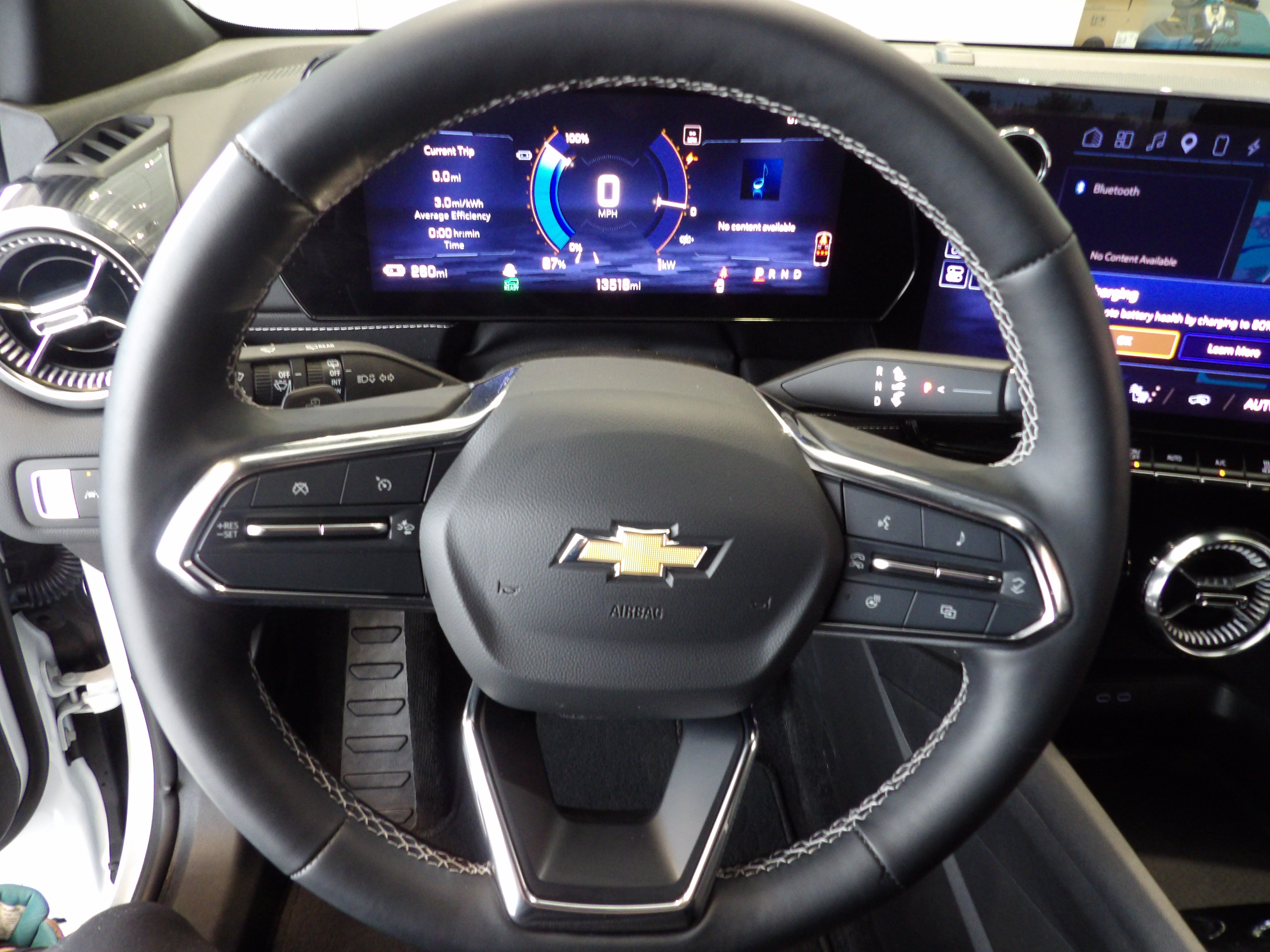 Used 2024 Chevrolet Blazer EV LT AWD/4WD image 10